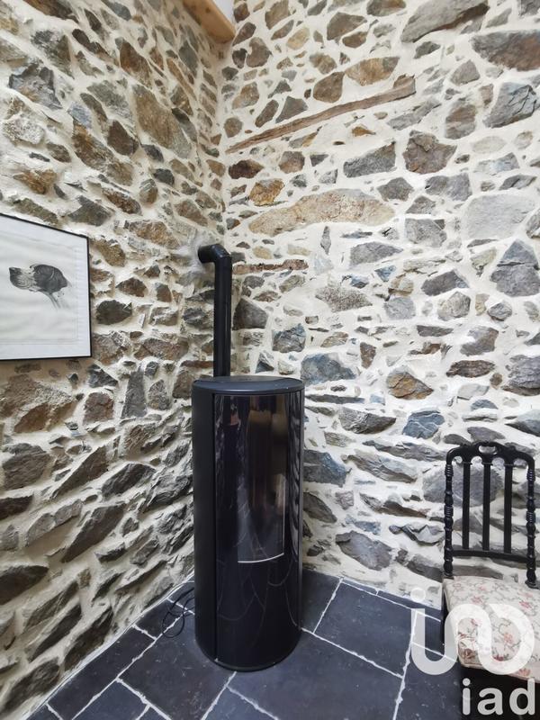 Maison - 236 m² - 8 pièces