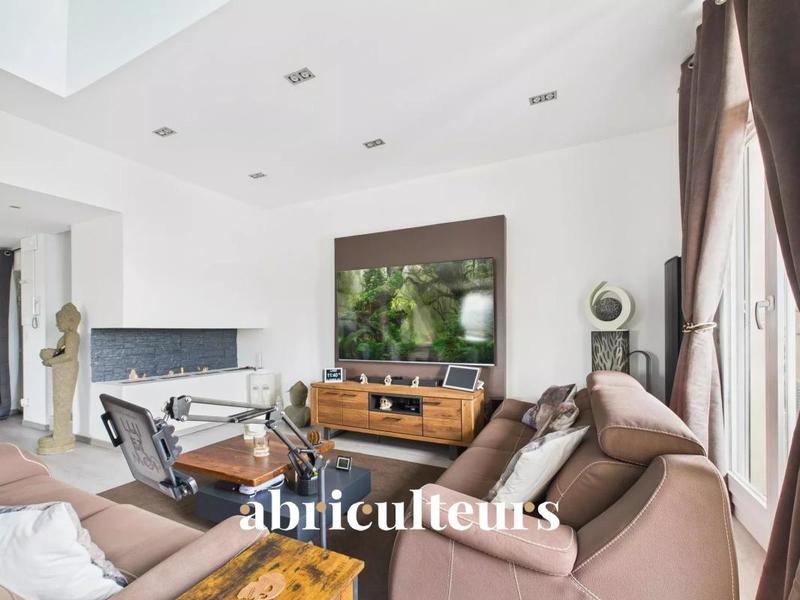 Duplex - 162 m² - 6 pièces