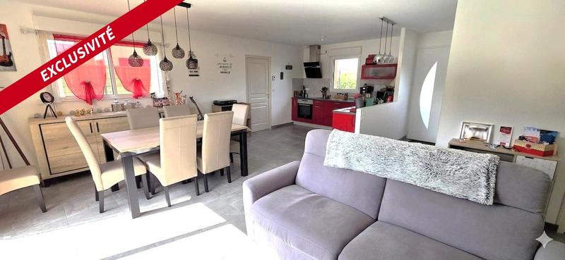 Maison traditionnelle - 78 m² - 3 pièces