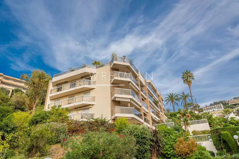 Appartement - 97 m² - 4 pièces