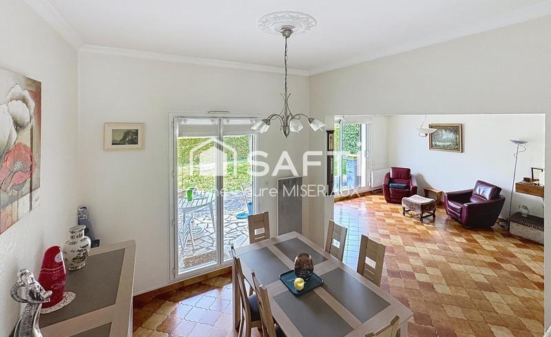 Maison - 133 m² - 8 pièces