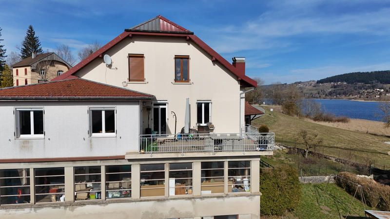 Appartement - 155 m² - 6 pièces