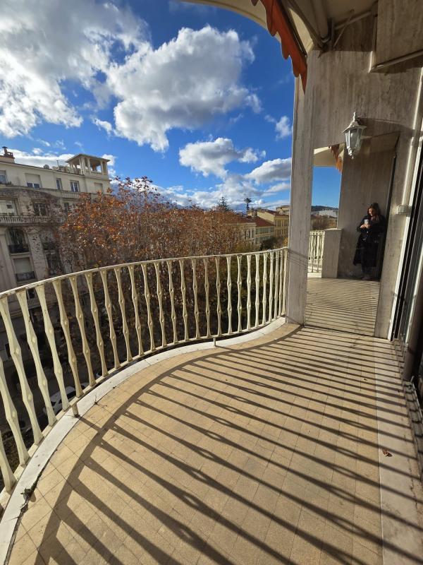 Appartement - 75 m² - 3 pièces