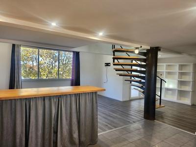 Maison - 180 m² - 6 pièces