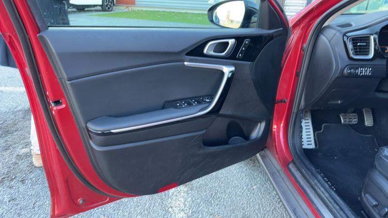 Kia Xceed 1.6 GDi 141 Hybrid Dct6 Premium - Automatique Entretien constructeur