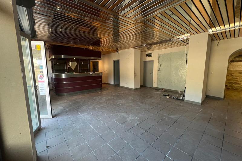 Local commercial - 93 m²