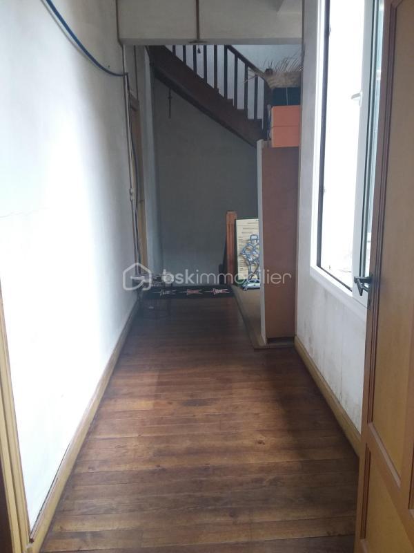 Immeuble - 300 m² - 16 pièces