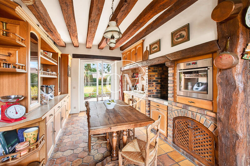 Maison - 173 m² - 7 pièces