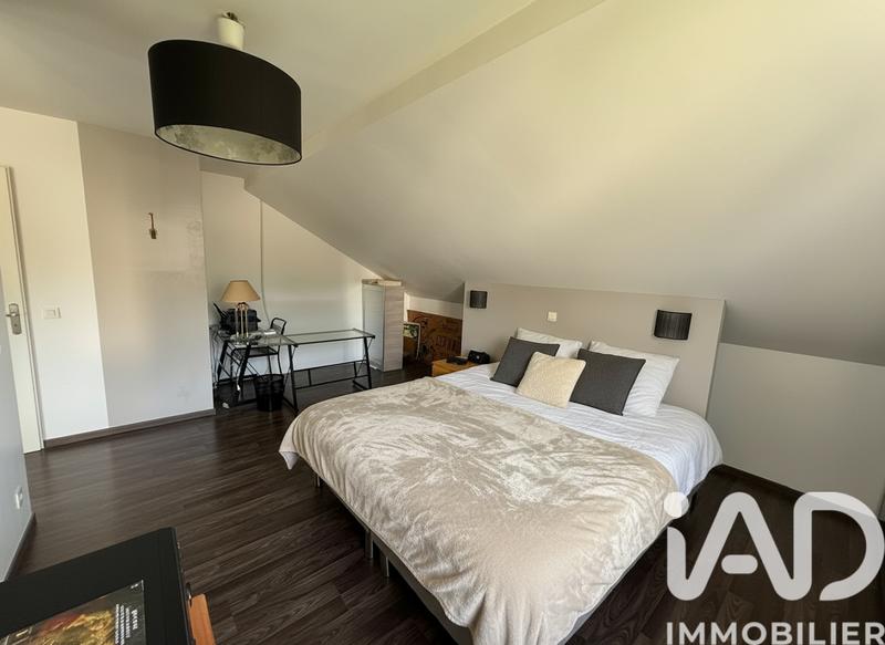 Maison - 149 m² - 6 pièces