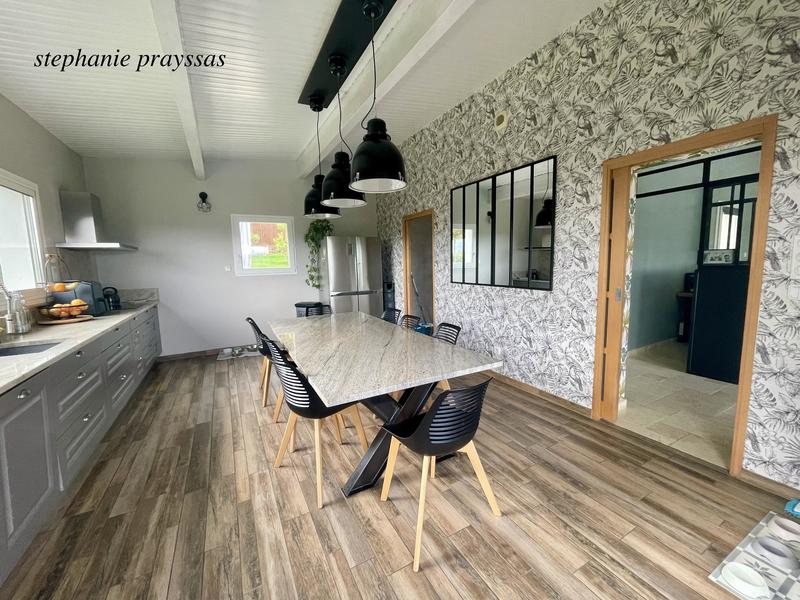 Maison - 173 m² - 5 pièces