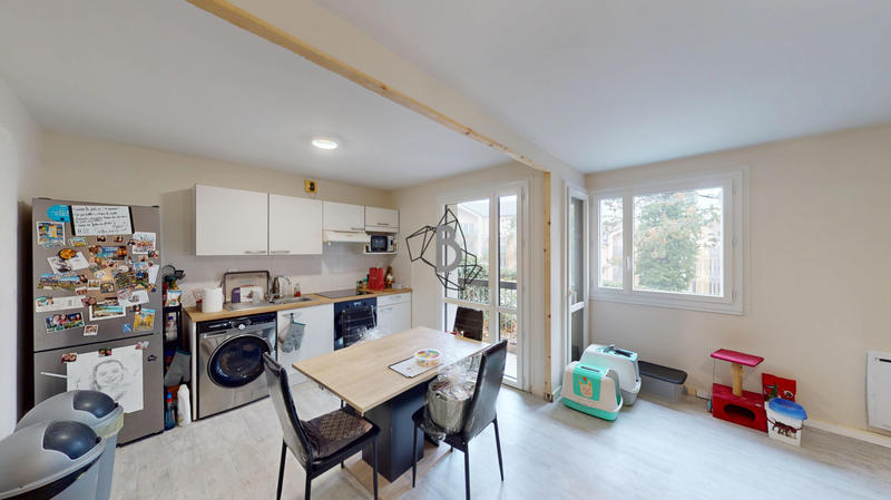 Appartement - 65 m² - 3 pièces