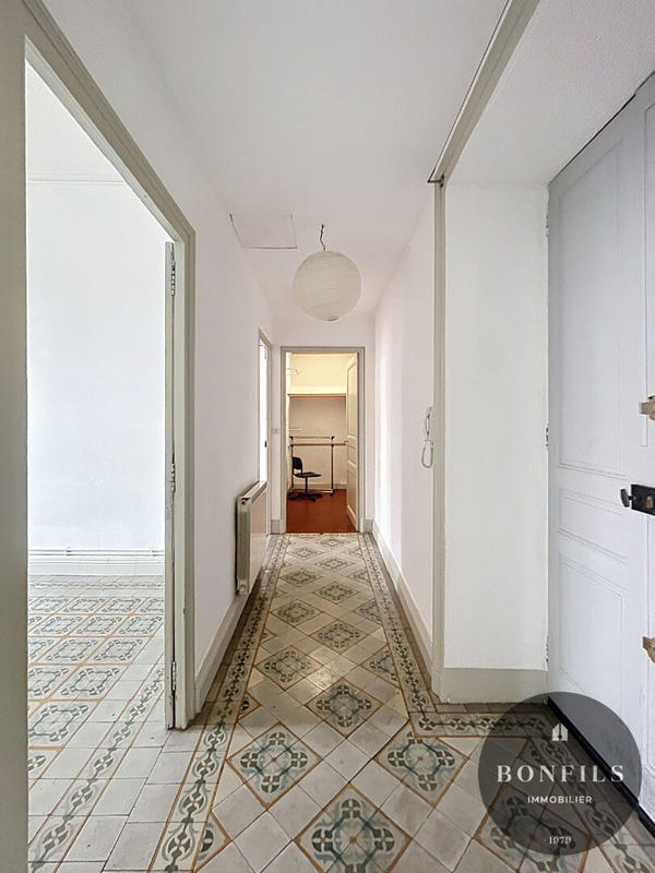 Appartement - 70 m² - 3 pièces