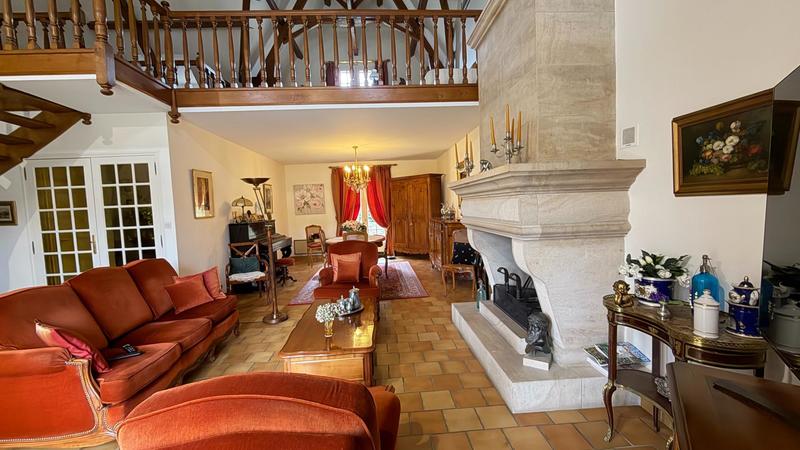 Maison - 165 m² - 7 pièces