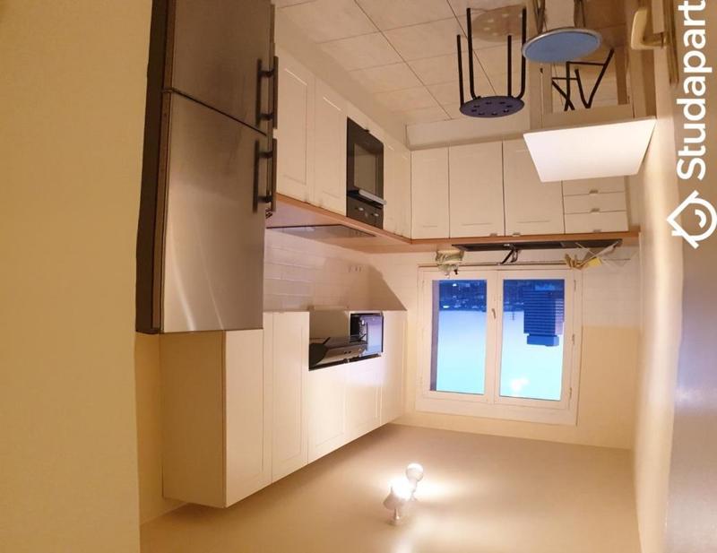 Chambre - 10 m² - 1 pièce