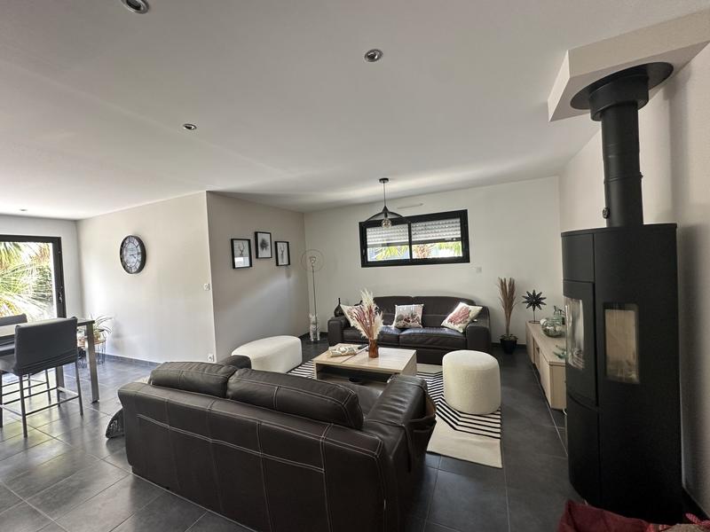 Maison - 152 m² - 6 pièces