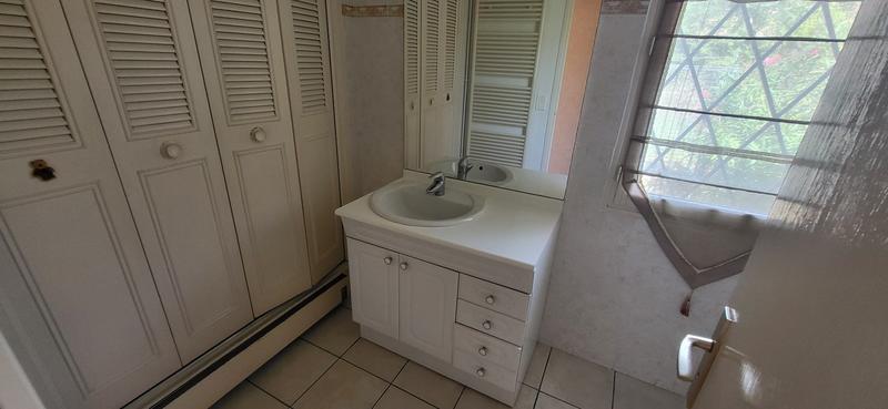 Villa - 196 m² - 8 pièces