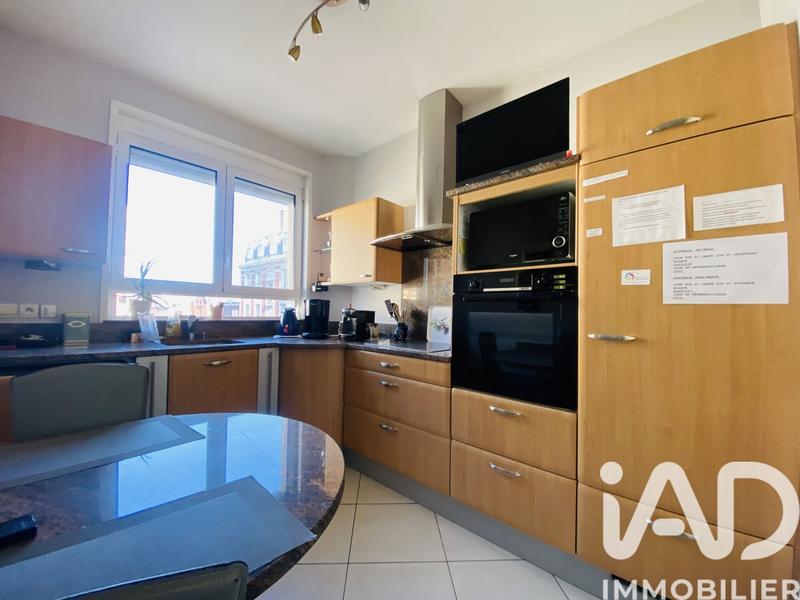 Appartement - 164 m² - 6 pièces