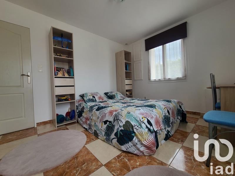 Maison - 243 m² - 8 pièces