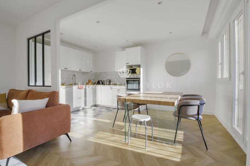 Appartement - 75 m² - 4 pièces