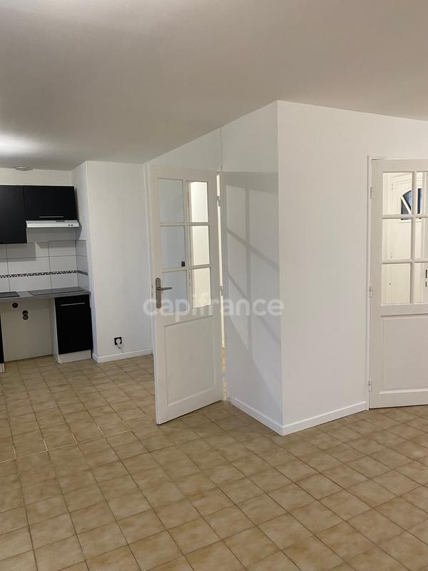 Maison - 74 m² - 5 pièces