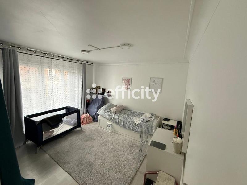 Maison - 103 m² - 6 pièces