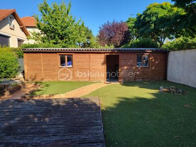 Pavillon - 120 m² - 7 pièces