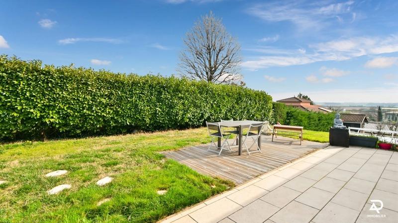 Maison - 143 m² - 6 pièces