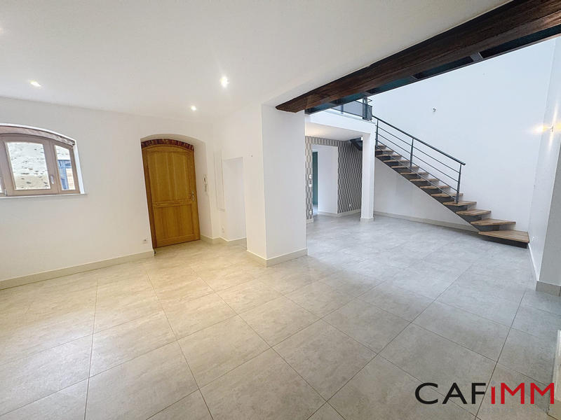 Maison - 139 m² - 6 pièces