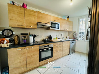 Maison de village - 112 m² - 4 pièces