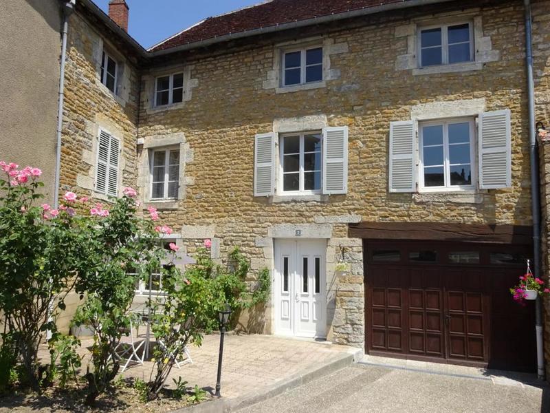 Moulin - 300 m² - 10 pièces