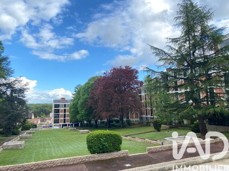 Appartement - 96 m² - 4 pièces