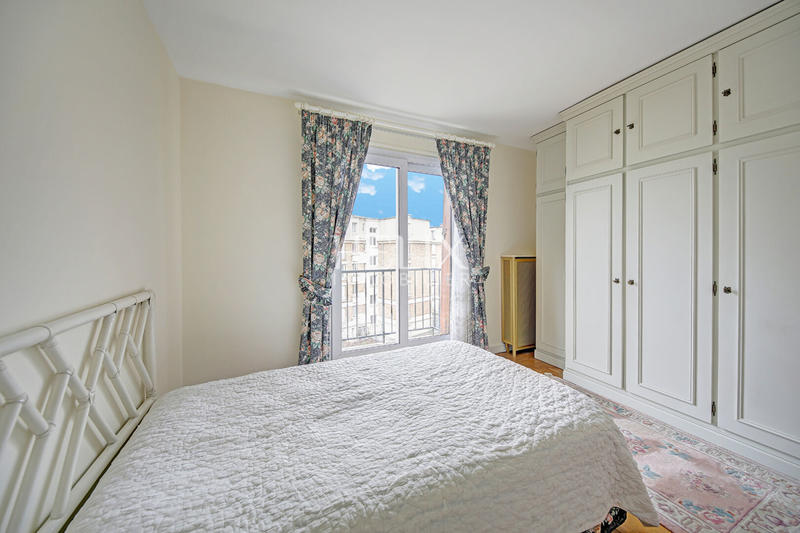 Appartement - 70 m² - 4 pièces