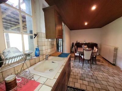 Maison - 106 m² - 7 pièces