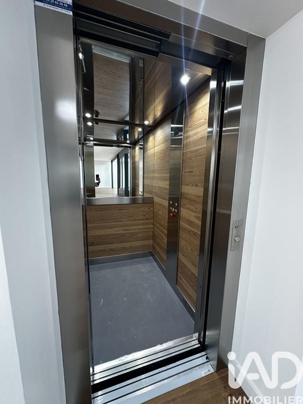 Appartement - 230 m² - 4 pièces