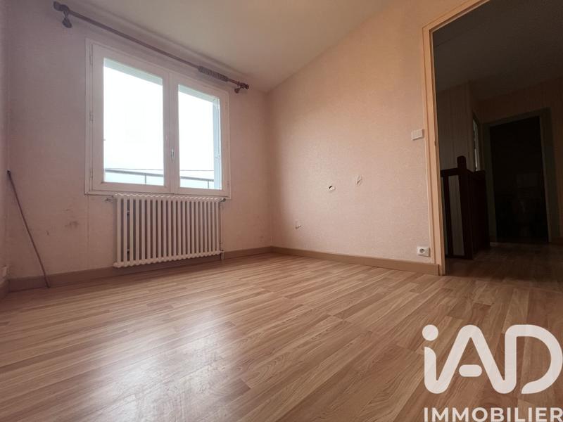 Maison - 101 m² - 5 pièces