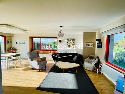 Maison - 104 m² - 4 pièces