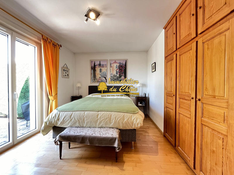 Maison - 216 m² - 7 pièces