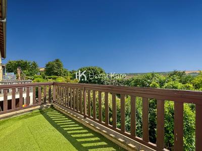 Appartement - 96 m² - 4 pièces