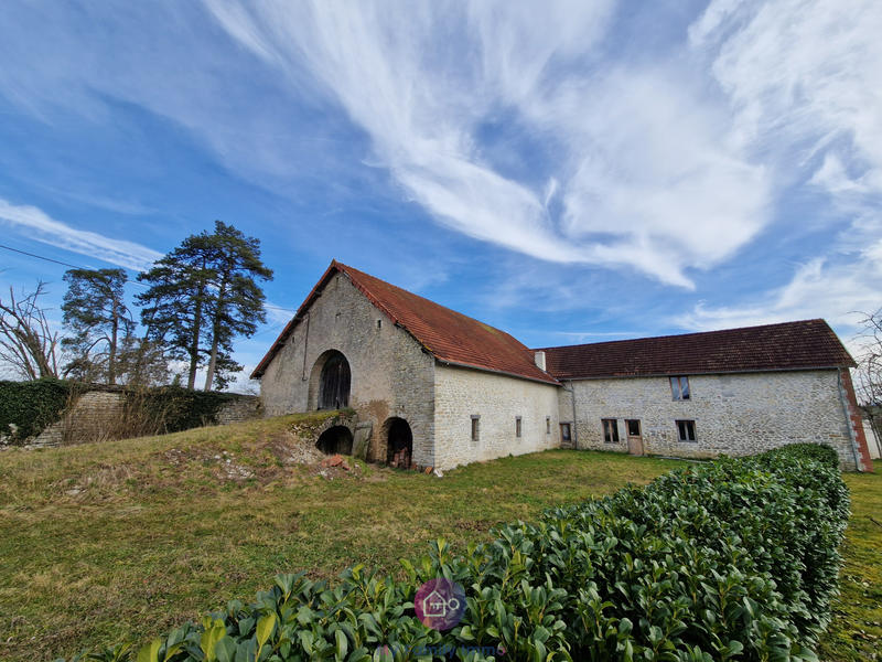 Château - 1 400 m² - 23 pièces