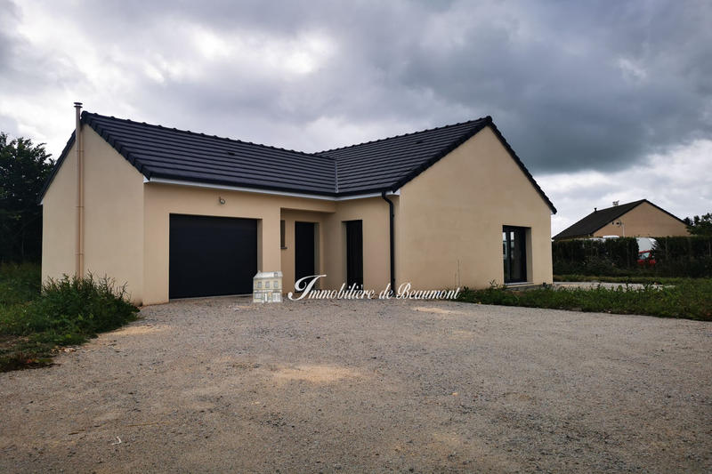 Maison - 105 m² - 4 pièces