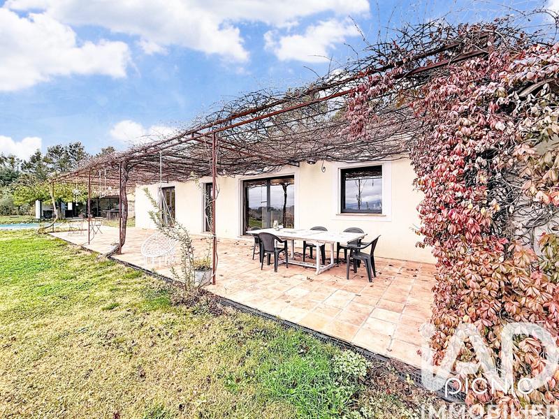 Maison - 150 m² - 5 pièces