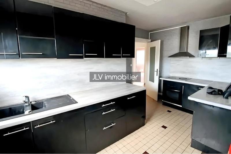 Appartement - 88 m² - 4 pièces