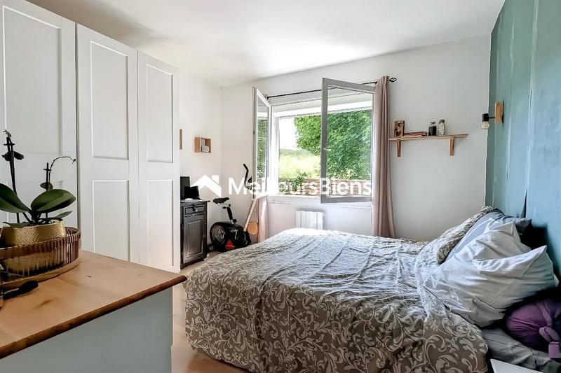 Maison - 121 m² - 6 pièces