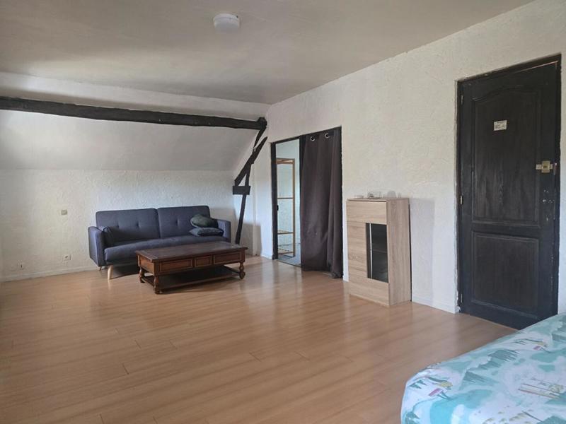 Maison - 160 m² - 11 pièces