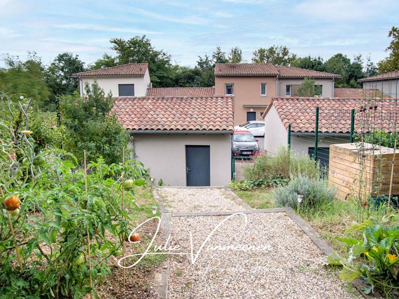 Maison - 88 m² - 4 pièces