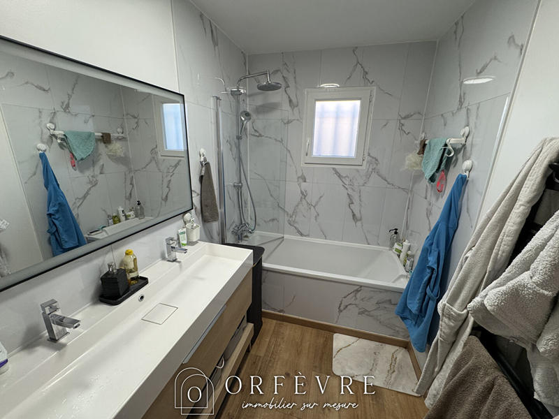 Maison - 82 m² - 4 pièces