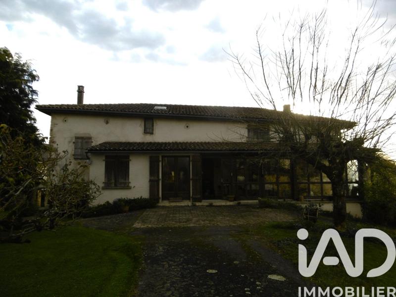 Maison - 199 m² - 7 pièces