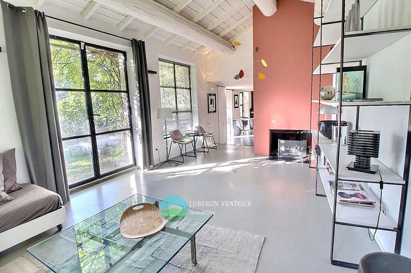 Propriété - 780 m² - 16 pièces