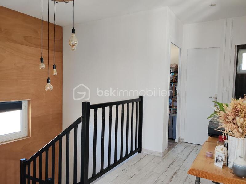 Maison - 96 m² - 4 pièces