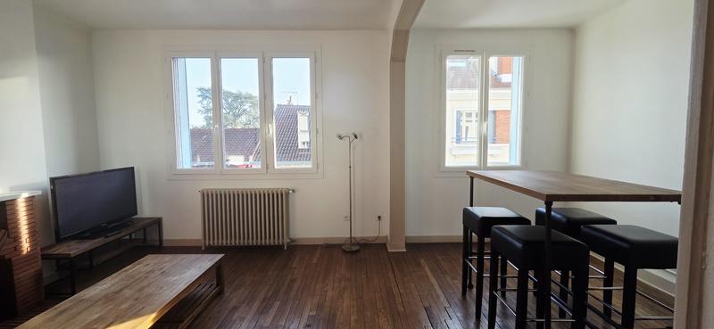 Appartement - 70 m² - 4 pièces